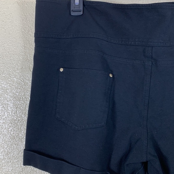 Cavalini Shorts Stretch Black Gold Buttons Size 3X - Picture 9 of 14